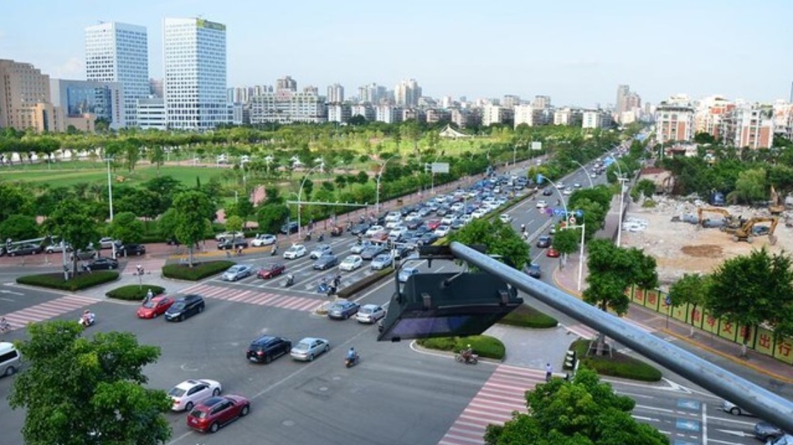 佛山這些與廣州封控區(qū)域接壤的道路，實(shí)施封閉！